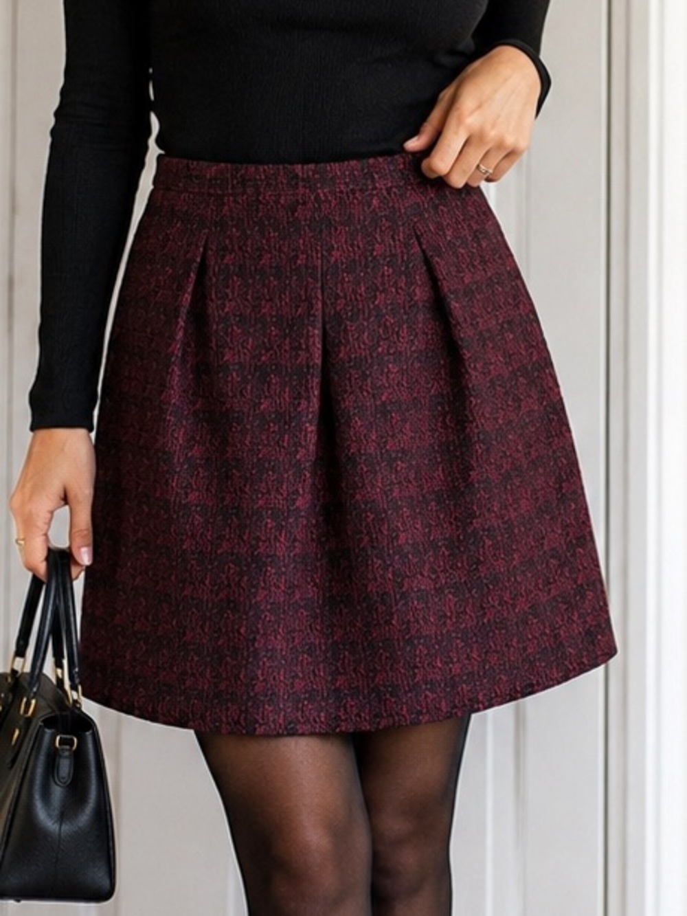 BANANA REPUBLIC Tweed A-Line Mini Skirt Burgundy Black Size 6